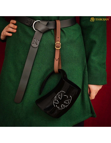 Corne Viking artisanal avec gravure...