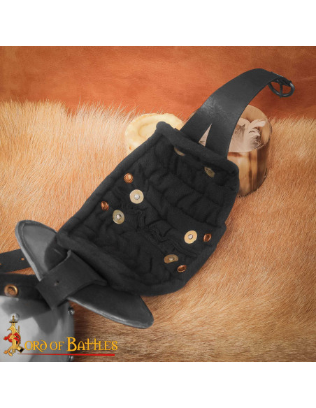 Genouillères médiévales en acier...