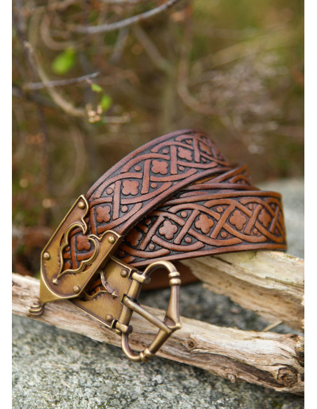 Ceinture en cuir véritable S. XIII-XV...