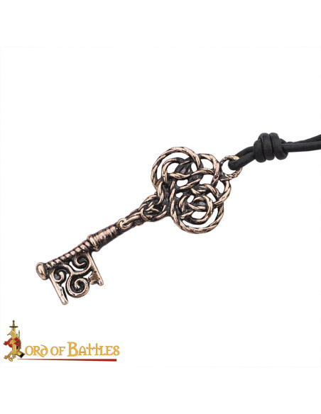 Pendentif médiéval en bronze coulé,...