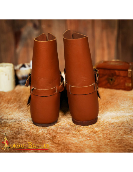 Bottines médiévales en cuir marron du...