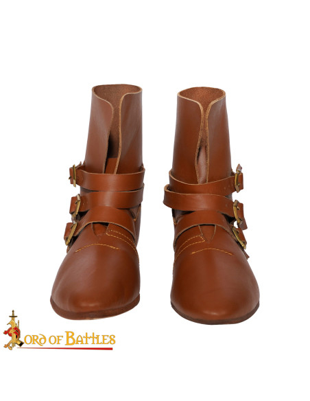 Bottines médiévales en cuir marron du...