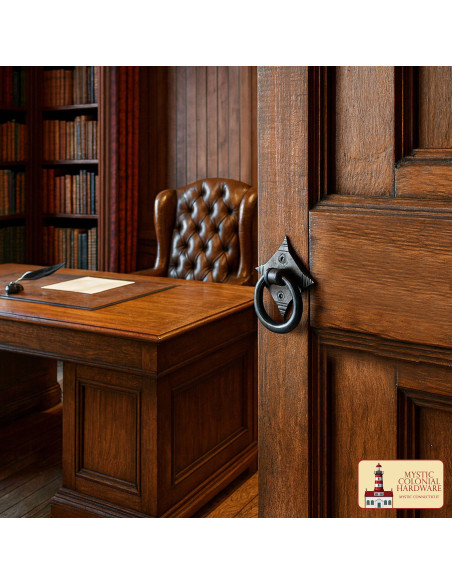 Poignée médiévale en fonte pour...