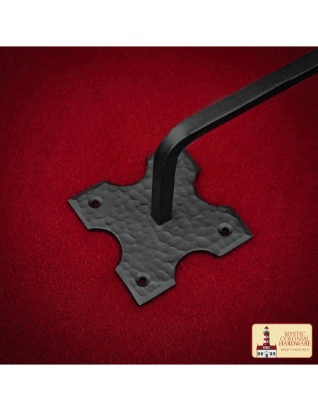 Sèche-serviettes médiéval en fer...