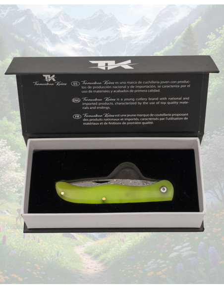 Couteau Tramuntana Damasquin VG10 67...