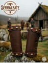 Bracelets vikings en cuir marron et clous