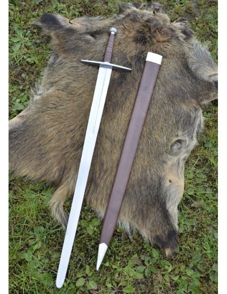 Longue épée médiévale avec fourreau, fonctionnelle