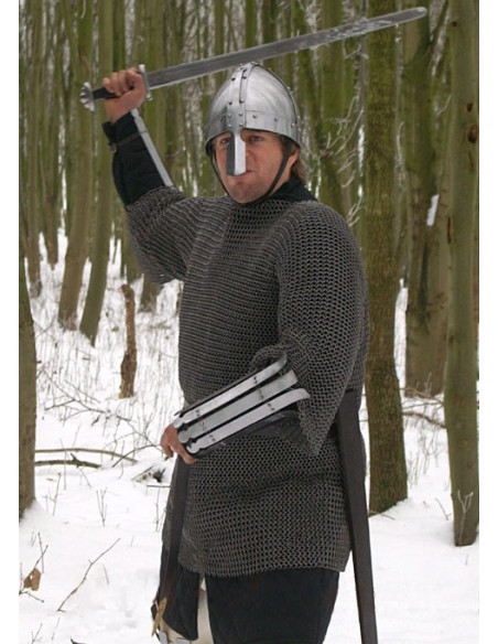 Cotte de mailles en acier noir