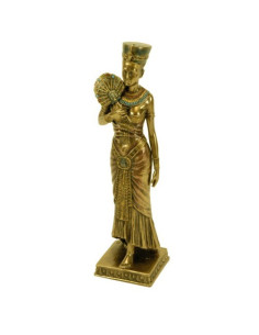 Figure de la reine égyptienne avec ventilateur