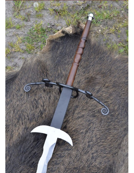 Epée 2 mains flamboyantes, 147 cms.