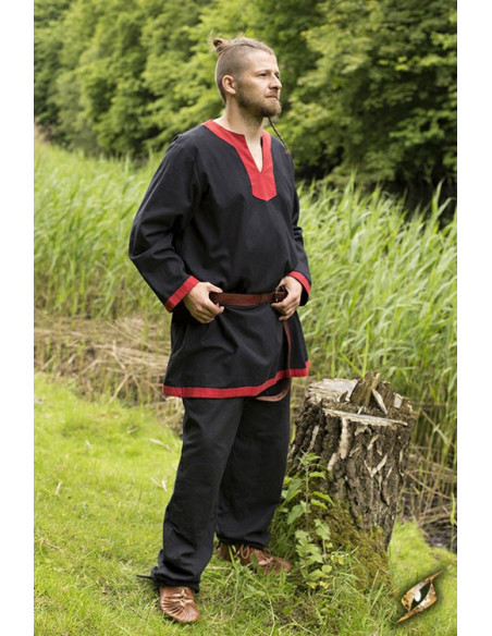 Tunique médiévale épique