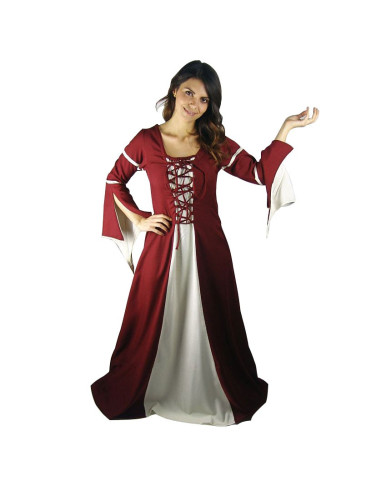 Femme en robe médiévale partie