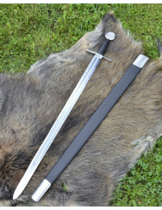 Épée normande avec fourreau