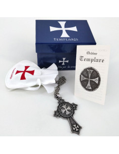 Pendentif Croix des Templiers avec chaîne