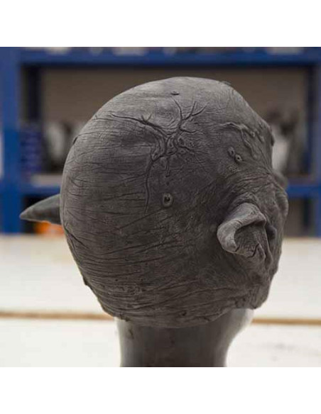 Masque de gobelin malveillant non peint (57-59 cms.)