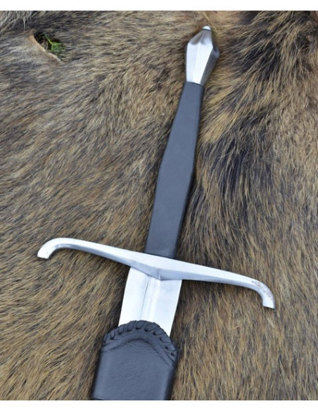 Main italienne et demi épée