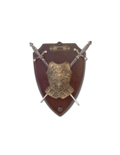 Panoplie avec épées et cuirasse