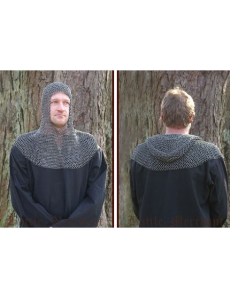 Bourreau riveté pour le combat