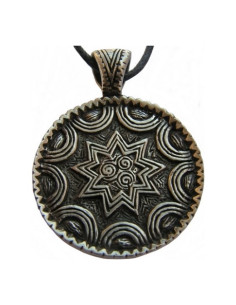 Pendentif bouclier celtique vagues de la mer
