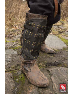 Grèves en cuir de soldat médiéval