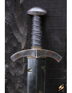 Épée d'écuyer usée par la bataille, LARP 2