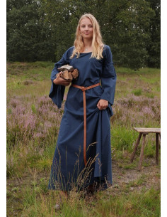 Robe médiévale femme Burglinde bleu manches trompette