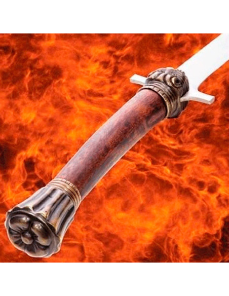 Valeria épée de Conan fonctionnelle