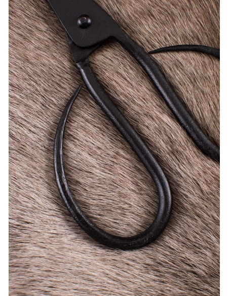 Ciseaux médiévaux forgés à la main