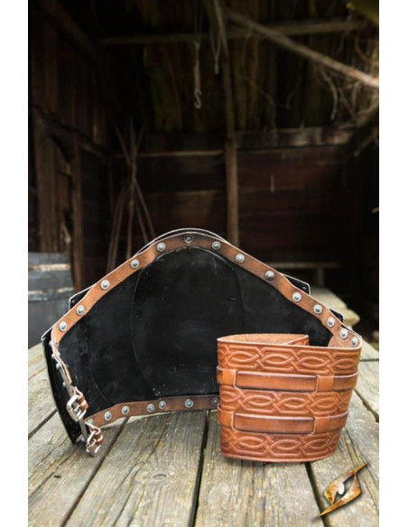 Pancera sauvage en métal, finition noire