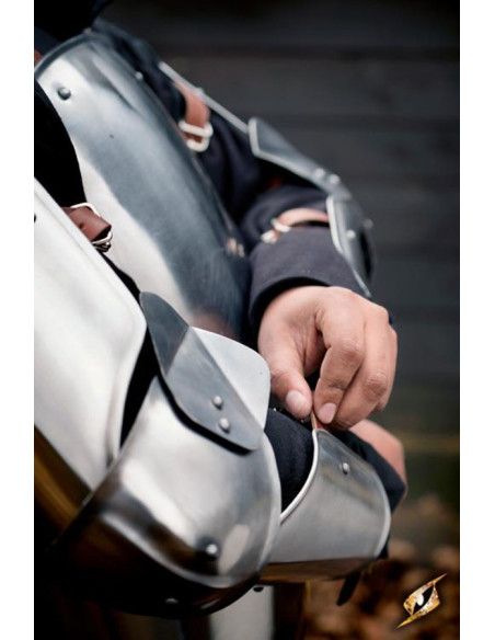 Protège-bras médiévaux, finition polie