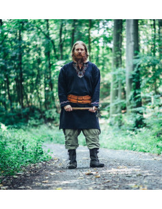 Tunique viking avec broderie Freki, noire 2