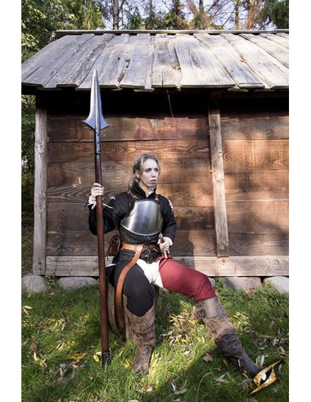 Cuirasse médiévale d'écuyer, finition...