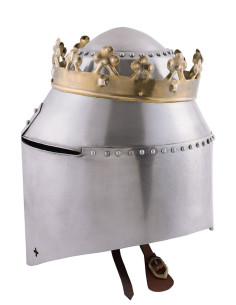 Grand casque de bataille avec couronne du roi 2