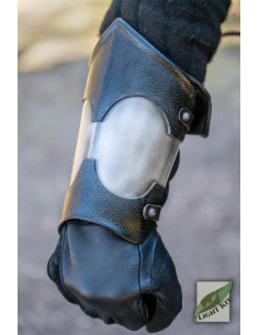 Brassards médiévaux des gardes du corps, Epic Armory 2