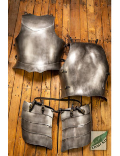Cuirasse des gardes du palais Epic Armoury 2