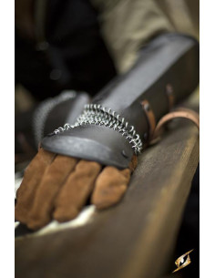 Bracelets médiévaux Bazuband finition sombre, Epic Armoury 2