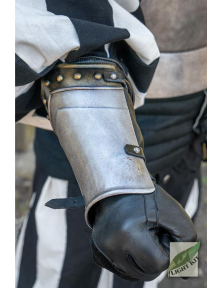 Bracelets du roi pour GN, Epic Armoury