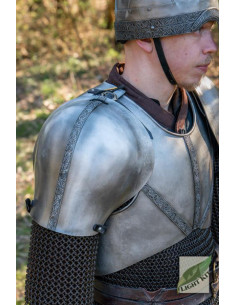 Épaulières nordiques en polyuréthane, Epic Armoury
