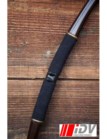 Arc médiéval en or IDV. 120cm. long