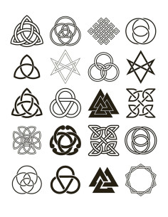 Tatouage éphémère de sacoches celtiques et autres symboles vikings