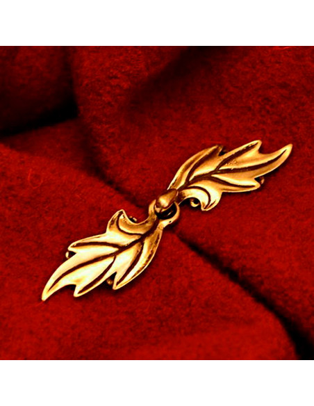 Close up of dress ou cap Elfes avec...