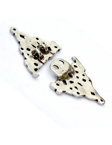 Fermeture ou broche pour robe de...