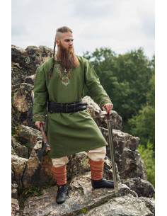 Tunique Freki Viking avec broderie à la main, couleur verte