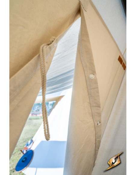 Tente médiévale pour guerriers...