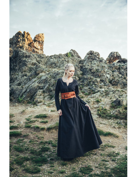 Robe femme viking modèle Lina, noire