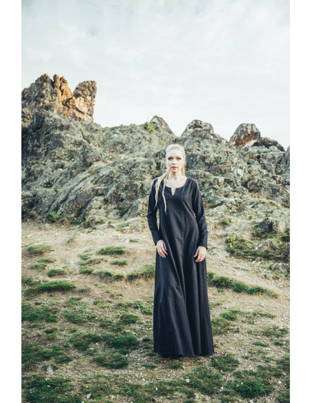 Robe femme viking modèle Lina, noire