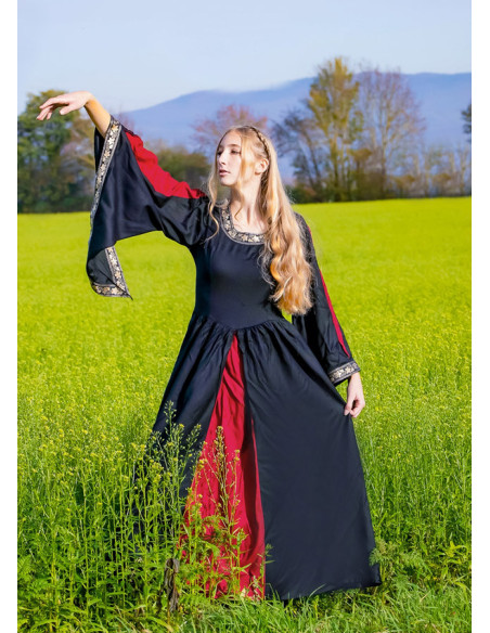 Robe de noblesse, rouge-noir