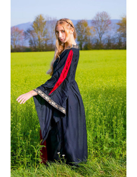 Robe de noblesse, rouge-noir