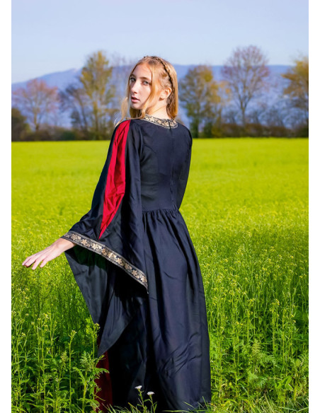 Robe de noblesse, rouge-noir