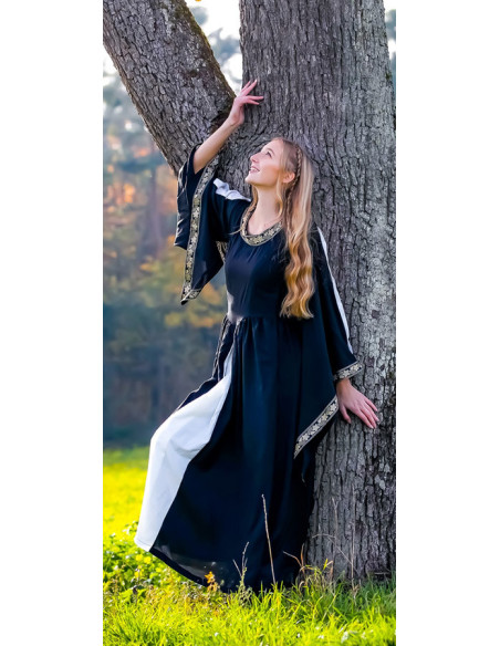 Robe de noblesse, noir-blanc